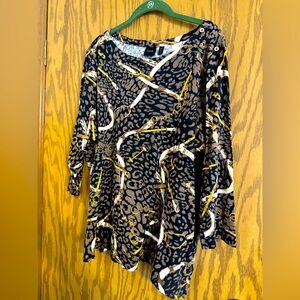 Rafella Shirt Size 2X Equestrian Print Women's Top. 3/4 Sleeves,  gold buttons.